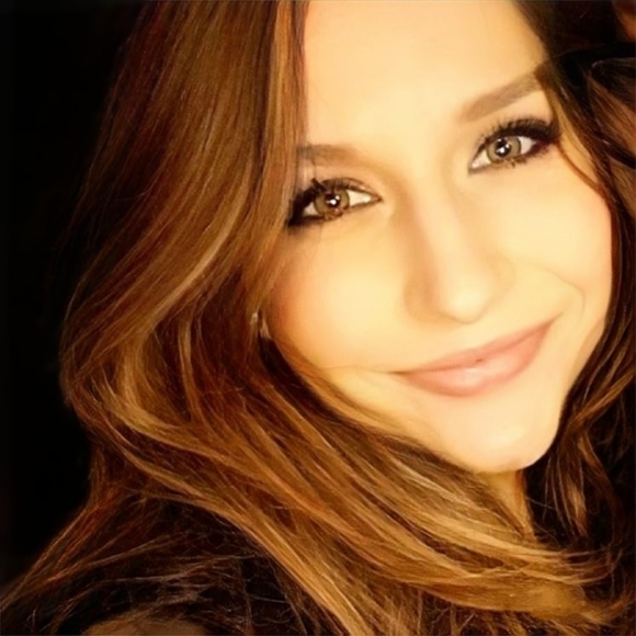 ashleeliz